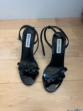 Steve Madden Black Patent Bow Ankle-Strap Heels